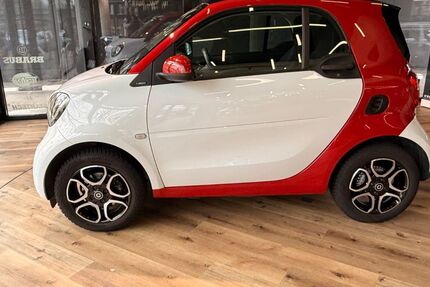 Smart ForTwo 70.043 km 9.790 &euro; Dortmund 44139