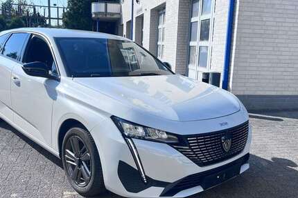 Peugeot 308 33.000 km 17.776 &euro; Gelsenkirchen 45892