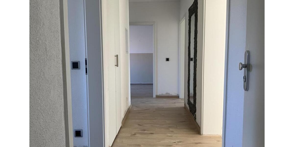 Erdgeschoßwohnung Gelsenkirchen Gelsenkirchen-Nord - 3 Zimmer, 67 m&sup2;, 489&euro; | Angebot:25988798