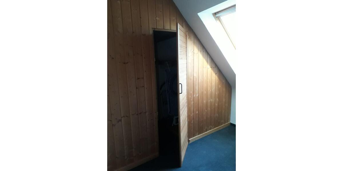 Dachgeschoßwohnung Gelsenkirchen Resse - 1 Zimmer, 40 m&sup2;, 320&euro; | Angebot:26476719
