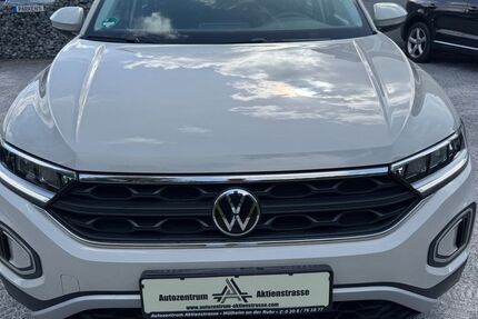 VW T-Roc 63.567 km 15.499 &euro; Mülheim / Ruhr 45473