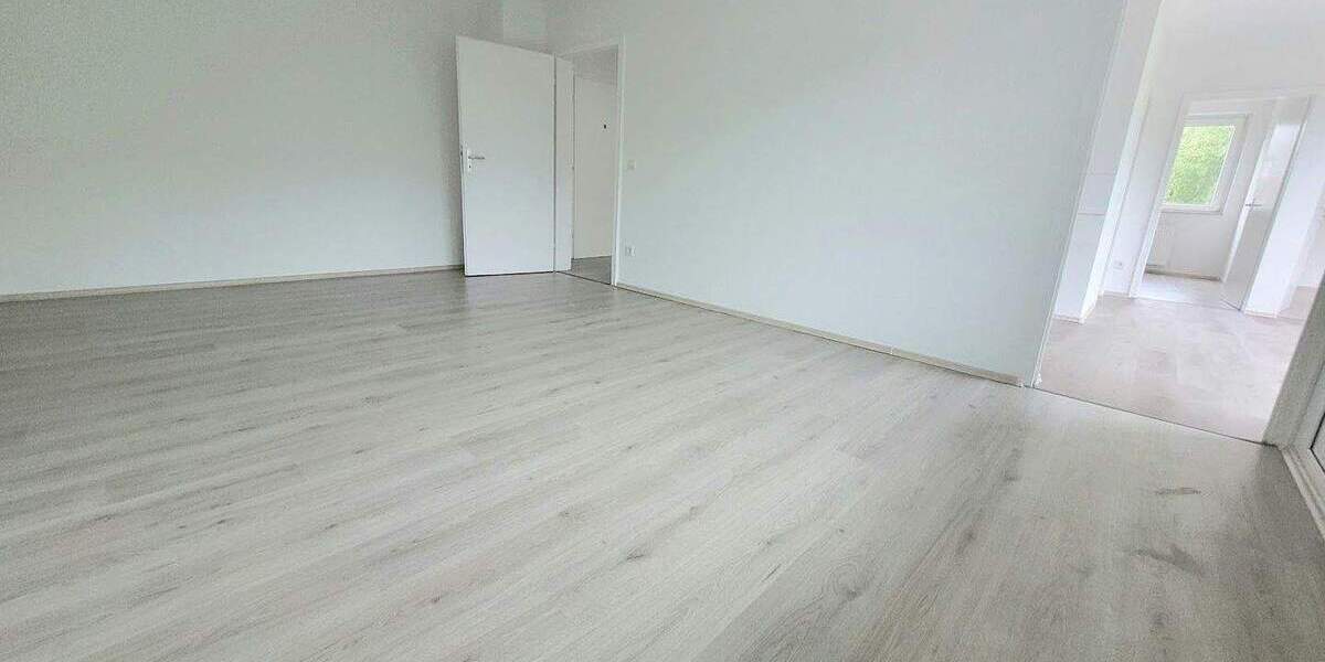 Etagenwohnung Essen Freisenbruch - 4 Zimmer, 82 m&sup2;, 721&euro; | Angebot:25699063