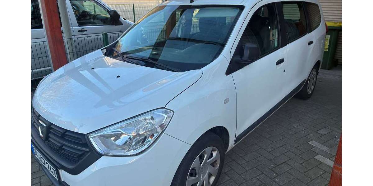 Dacia Lodgy 58.000 km 8.900 &euro; Oberhausen 46047
