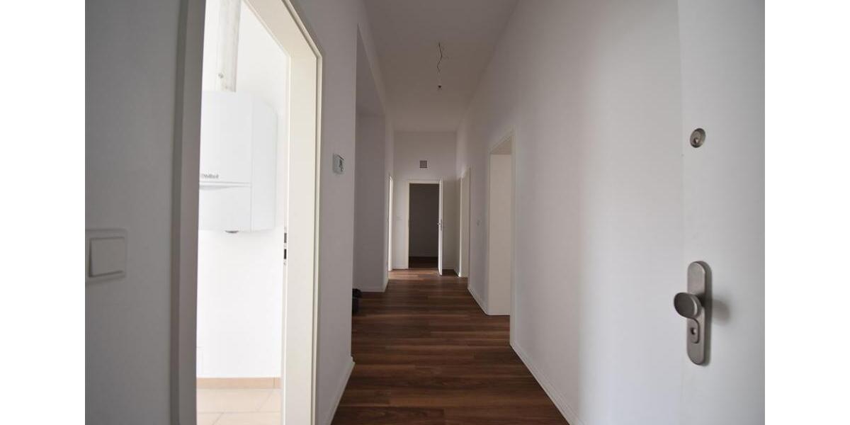 Etagenwohnung Oberhausen - 3 Zimmer, 109 m&sup2;, 1.165&euro; | Angebot:25222367