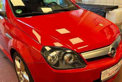 Opel Tigra 127.990 km 2.499 &euro; Herne 44652