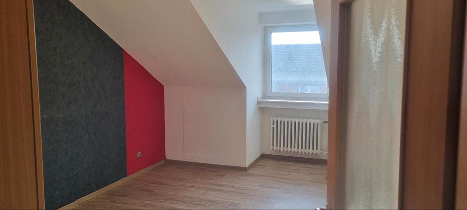 Dachgeschoßwohnung Dorsten Alt-Wulfen - 4 Zimmer, 78 m&sup2;, 540&euro; | Angebot:25056209
