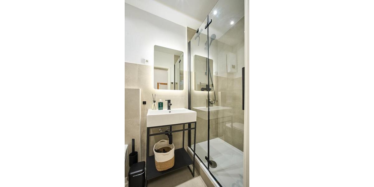 Dachgeschoßwohnung Essen Stadtbezirk III - 2 Zimmer, 50 m&sup2;, 1.199&euro; | Angebot:26038712