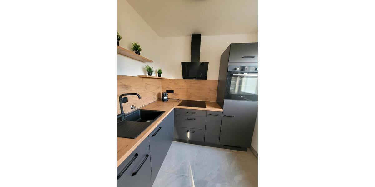 Erdgeschoßwohnung Essen Stadtbezirk IX - 2 Zimmer, 61 m&sup2;, 1.100&euro; | Angebot:25894320