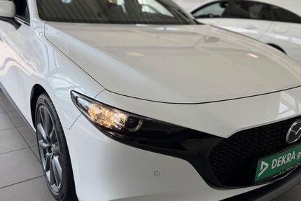 Mazda 3 45.873 km 16.890 &euro; Bottrop 46236