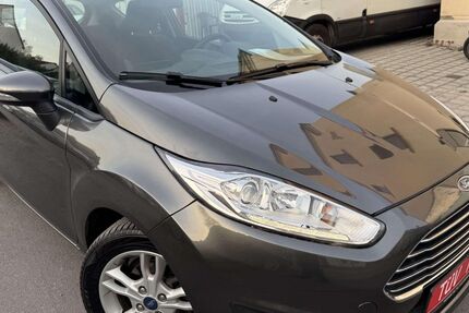 Ford Fiesta 122.000 km 5.899 &euro; Dortmund 44388