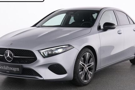 Mercedes-Benz A 180 4.985 km 33.885 &euro; Essen 45309
