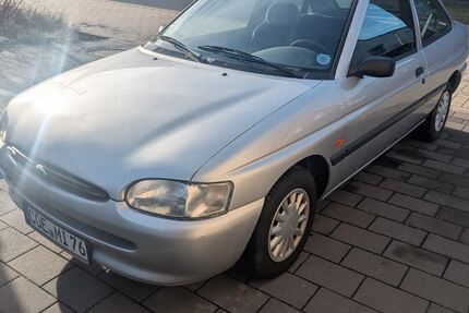 Ford Escort 64.600 km 3.200 &euro; Dülmen 48249