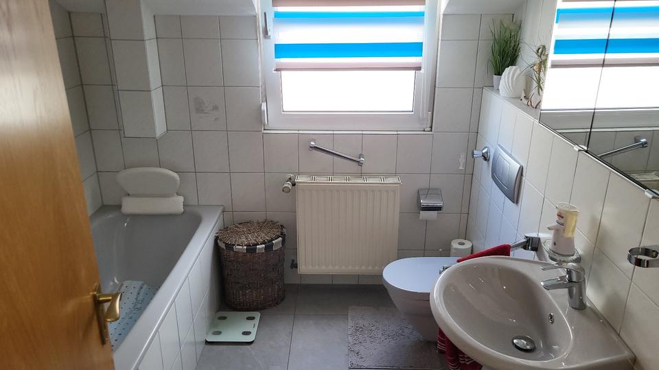 Dachgeschoßwohnung Dortmund Hörde - 3 Zimmer, 74 m&sup2;, 229.000&euro; | Angebot:26214435