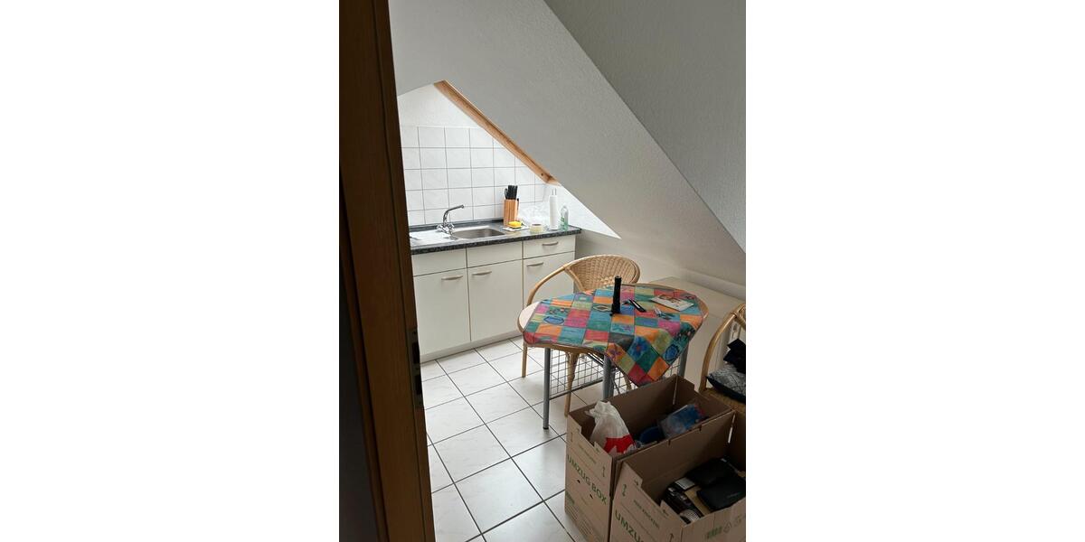 Dachgeschoßwohnung Essen Stadtkern - 2 Zimmer, 58 m&sup2;, 540&euro; | Angebot:26025037