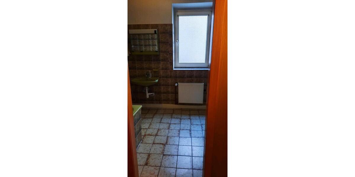 Etagenwohnung Bochum Bochum-Mitte - 2 Zimmer, 61 m&sup2;, 490&euro; | Angebot:26051251