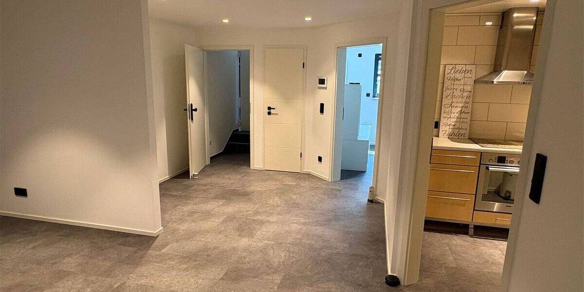 Einfamilienhaus Oberhausen Schmachtendorf - 6 Zimmer, 190 m&sup2;, 475.000&euro; | Angebot:26751079