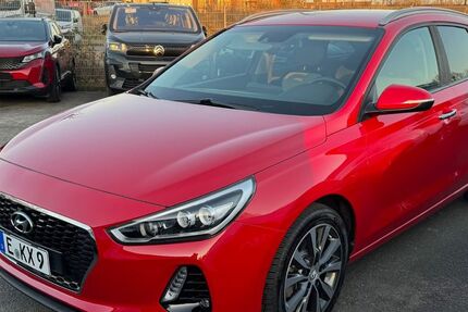 Hyundai i30 53.700 km 10.990 &euro; Essen 45326