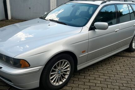 BMW 530 208.100 km 6.990 &euro; Oberhausen 46047