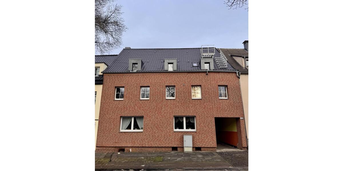 Etagenwohnung Bochum Bochum-Mitte - 4 Zimmer, 112 m&sup2;, 1.300&euro; | Angebot:25950748