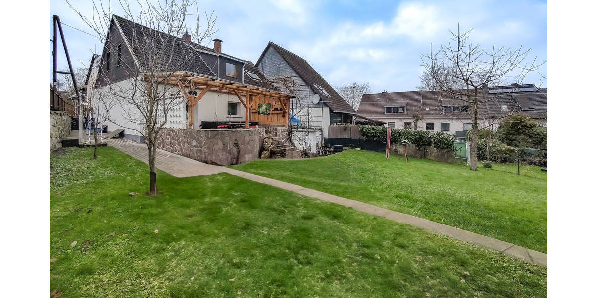 Einfamilienhaus Witten Rüdinghausen - 7 Zimmer, 142 m&sup2;, 349.000&euro; | Angebot:25665727