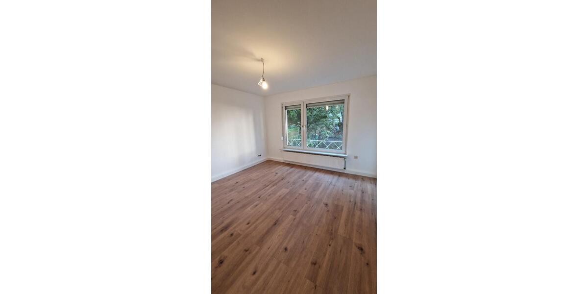 Erdgeschoßwohnung Essen Stadtbezirk III - 3 Zimmer, 55 m&sup2;, 650&euro; | Angebot:25569599