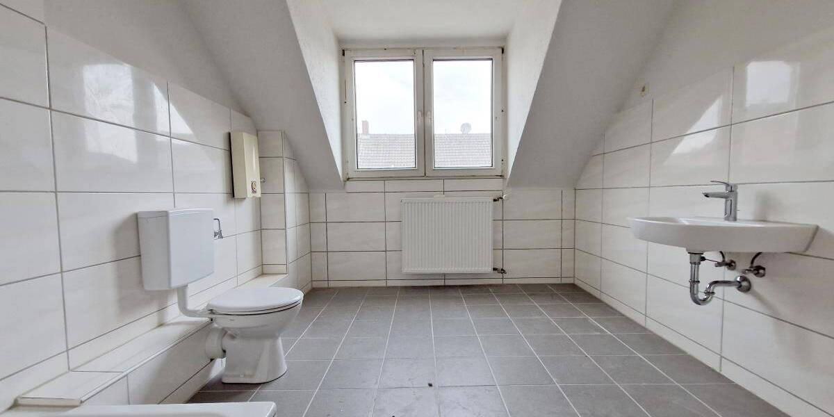 Mehrfamilienhaus, Wohnhaus Oberhausen Sterkrade-Mitte - 289.000&euro; | Angebot:26044282