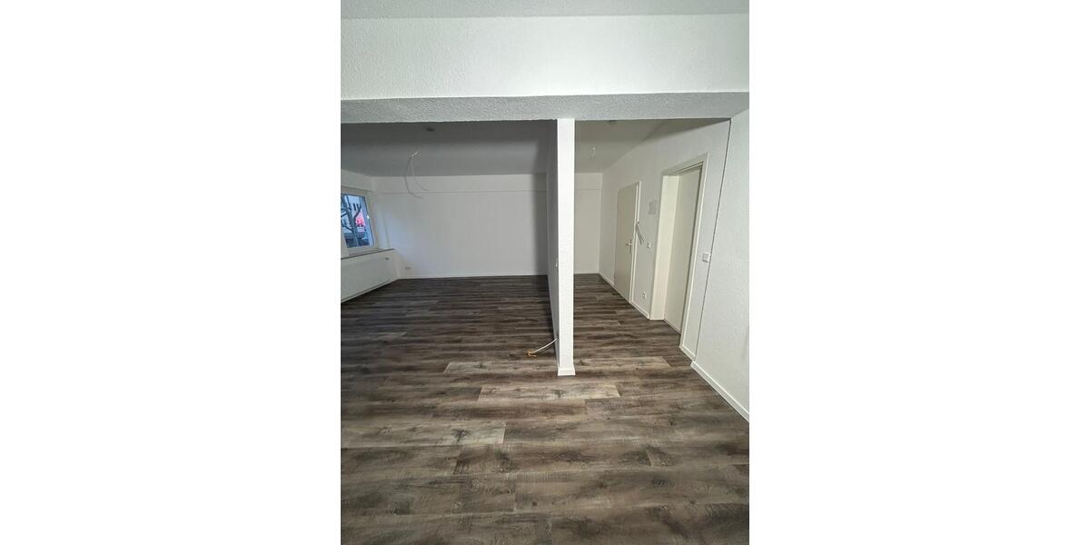 Etagenwohnung Mülheim an der Ruhr - 3 Zimmer, 112 m&sup2;, 950&euro; | Angebot:25956684