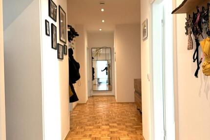 Wohnung Oberhausen - 4 Zimmer, 122 m&sup2;, 900&euro; | Angebot:26588337
