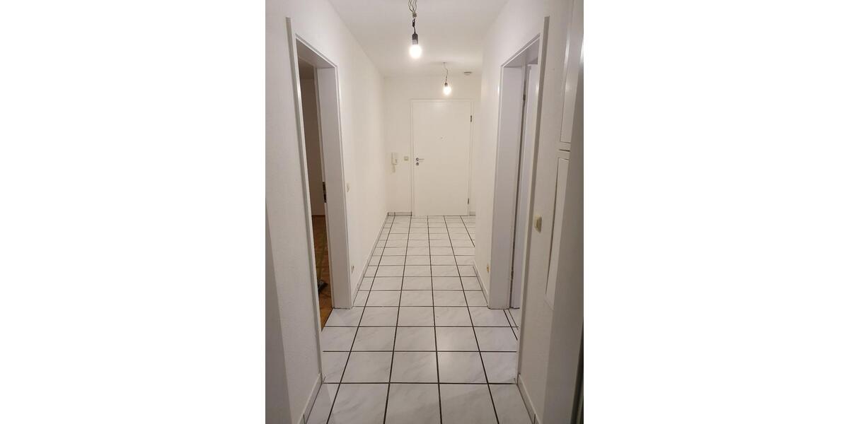 Dachgeschoßwohnung Essen Stadtbezirk VI - 2 Zimmer, 62 m&sup2;, 550&euro; | Angebot:27609700