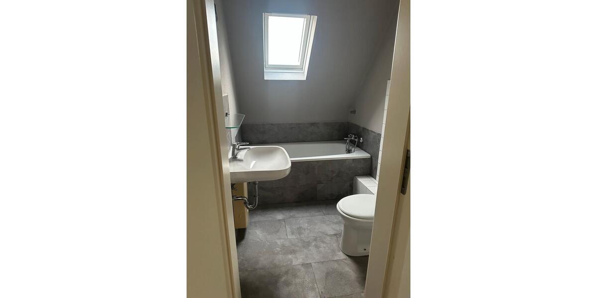 Dachgeschoßwohnung Marl Alt-Marl - 3 Zimmer, 63 m&sup2;, 650&euro; | Angebot:26496097
