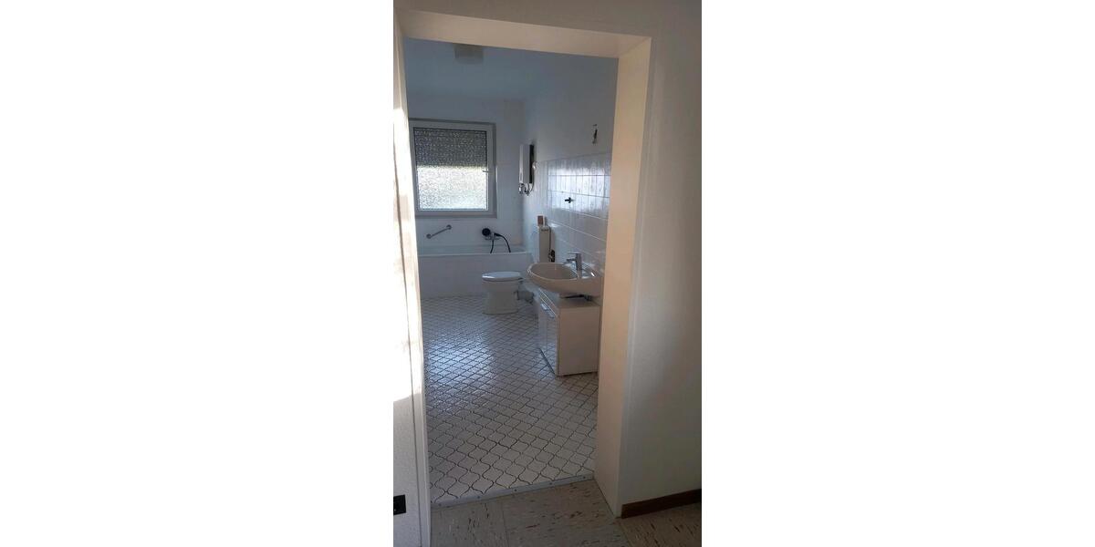 Etagenwohnung Dortmund Hombruch - 2 Zimmer, 67 m&sup2;, 500&euro; | Angebot:25391611