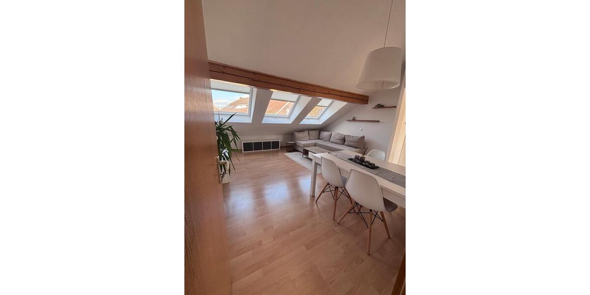 Dachgeschoßwohnung Dortmund Hörde - 2.5 Zimmer, 58 m&sup2;, 575&euro; | Angebot:25922789