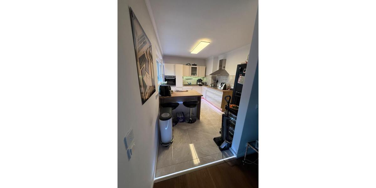 Etagenwohnung Dortmund Hombruch - 4 Zimmer, 85 m&sup2;, 350.000&euro; | Angebot:26126913