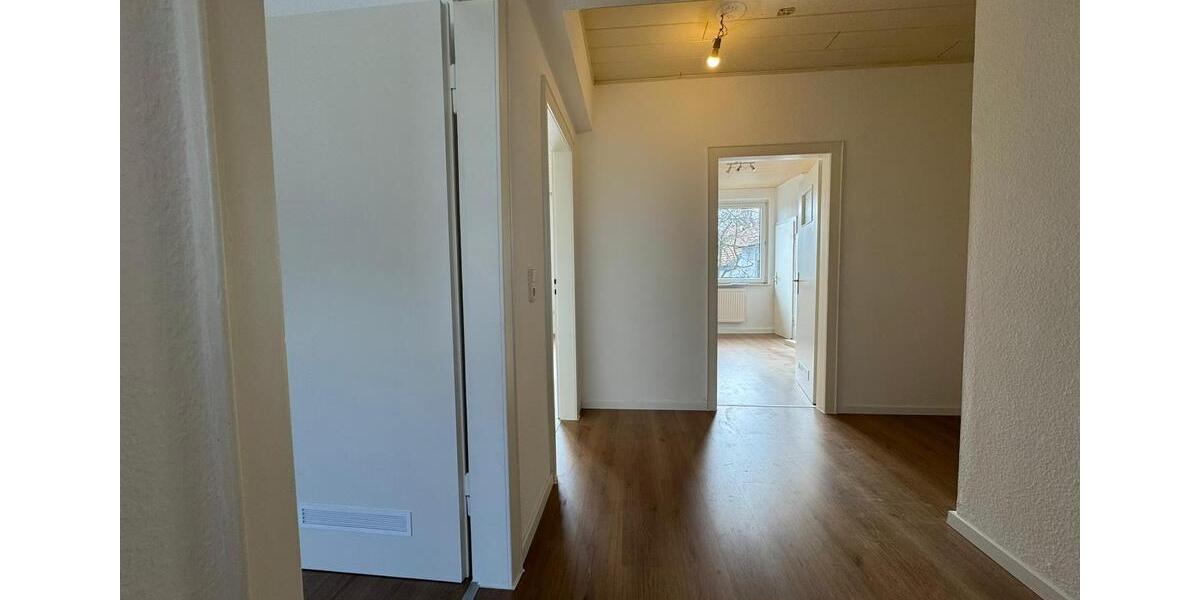 Etagenwohnung Bochum Günnigfeld - 2 Zimmer, 70 m&sup2;, 550&euro; | Angebot:26038845