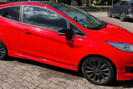 Ford Fiesta 150.000 km 3.700 &euro; Dortmund 44229