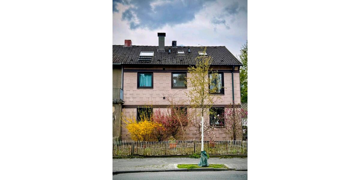 Doppelhaushälfte Bochum Bochum-Ost - 9 Zimmer, 170 m&sup2;, 600.000&euro; | Angebot:25945103