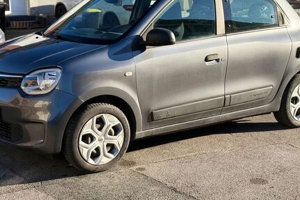 Renault Twingo 44.000 km 6.700 &euro; Gelsenkirchen 45897