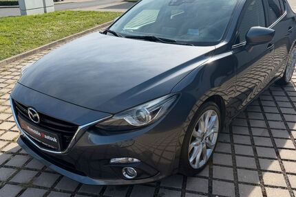Mazda 3 86.000 km 11.990 &euro; Essen 45329
