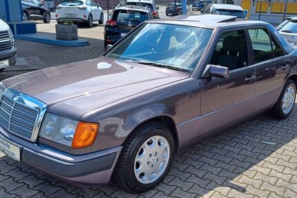 Mercedes-Benz 230 219.000 km 19.980 &euro; Essen 45307