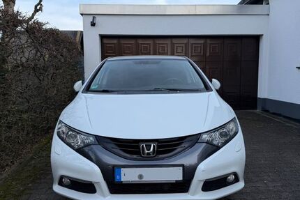 Honda Civic 152.000 km 6.500 &euro; Dortmund 44227