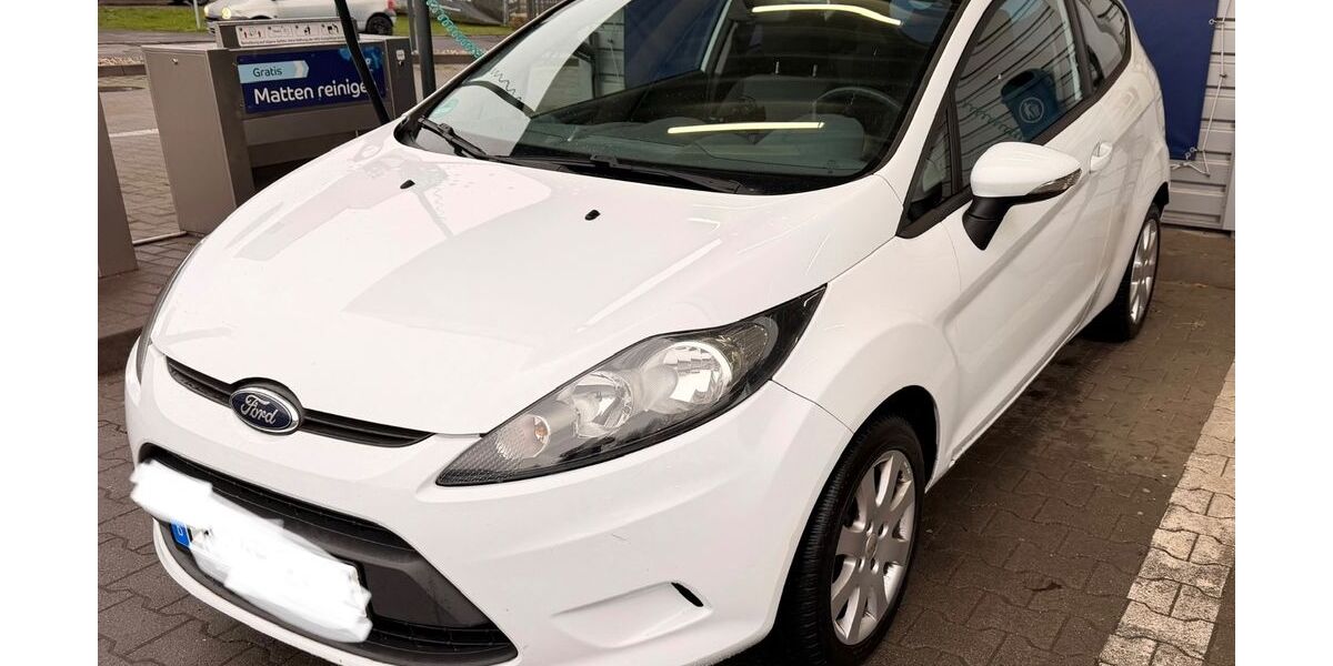 Ford Fiesta 178.500 km 1.700 &euro; Dortmund 44229