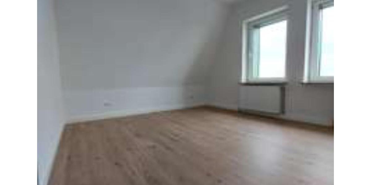 Dachgeschoßwohnung Oberhausen - 3 Zimmer, 114 m&sup2;, 916&euro; | Angebot:17899077