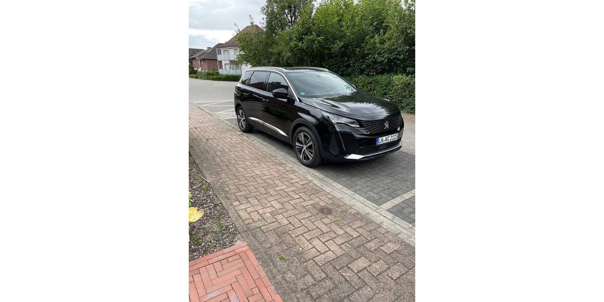 Peugeot 5008 140.000 km 18.990 &euro; Lüdinghausen 59348