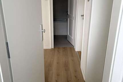 Wohnung Velbert Nordstadt - 3 Zimmer, 56 m&sup2;, 560&euro; | Angebot:27069191