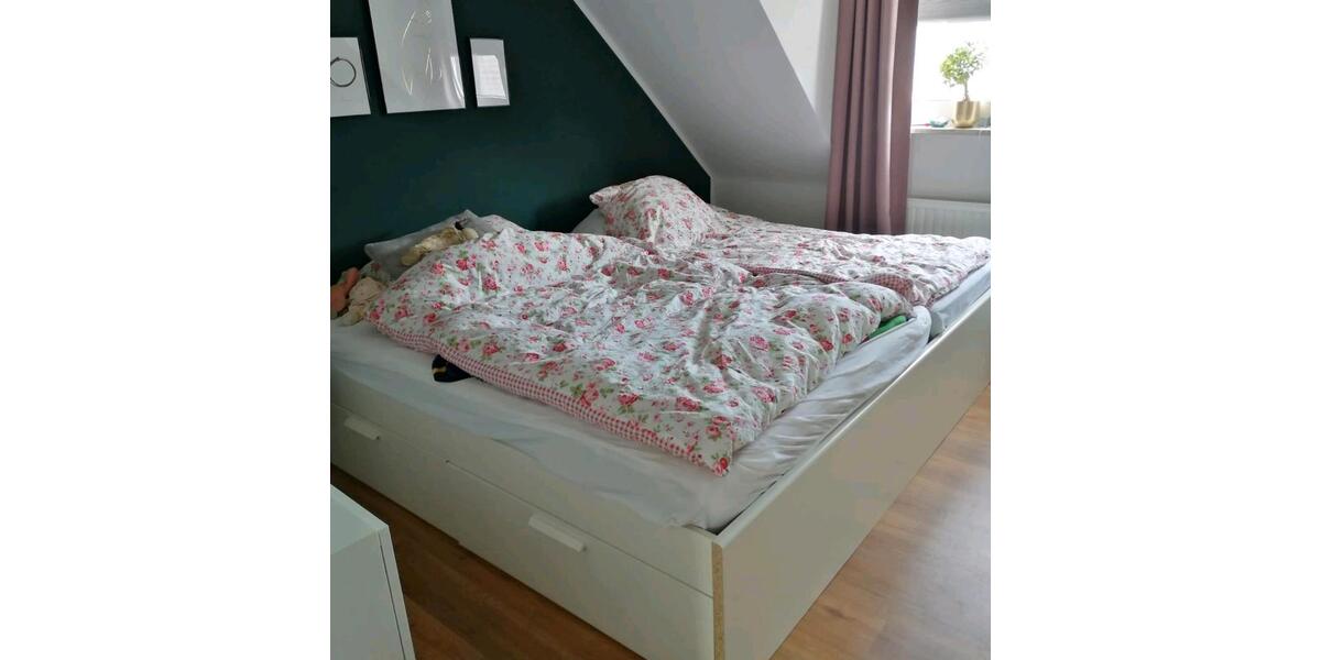 Dachgeschoßwohnung Oberhausen Alstaden - 3.5 Zimmer, 69 m&sup2;, 189.000&euro; | Angebot:25995481