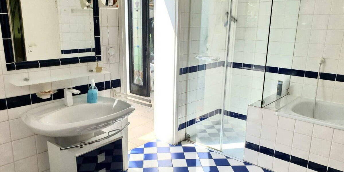 Einfamilienhaus Bochum Linden - 6 Zimmer, 249 m&sup2;, 624.000&euro; | Angebot:26702651