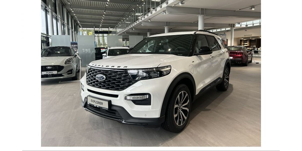 Ford Explorer 10.751 km 65.690 &euro; Dinslaken 46539