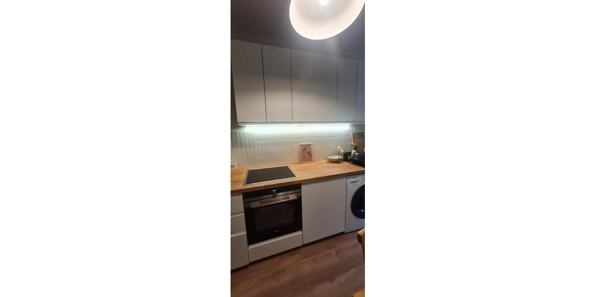Etagenwohnung Essen Stadtbezirk II - 3 Zimmer, 84 m&sup2;, 1.060&euro; | Angebot:25381671