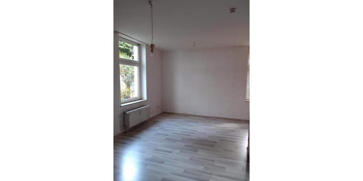 Erdgeschoßwohnung Gelsenkirchen Gelsenkirchen-Mitte - 3.5 Zimmer, 82 m&sup2;, 542&euro; | Angebot:25175702