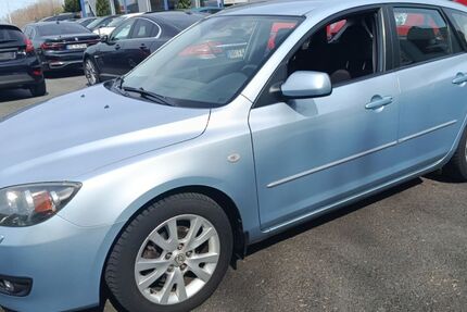 Mazda 3 121.000 km 3.690 &euro; Recklinghausen 45659